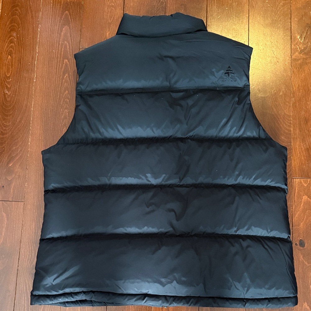 Black Puffer Vest - Picture 2 of 4